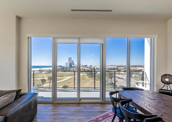 Luxury 4 Bedroom Gulf View With Modern Appliances! Right Next To The Hangout! * Gulf Shores