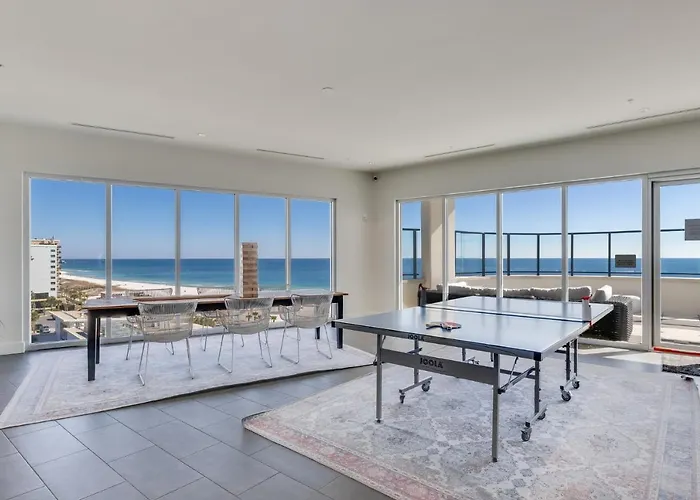 Luxury 4 Bedroom Gulf View With Modern Appliances! Right Next To The Hangout! Gulf Shores