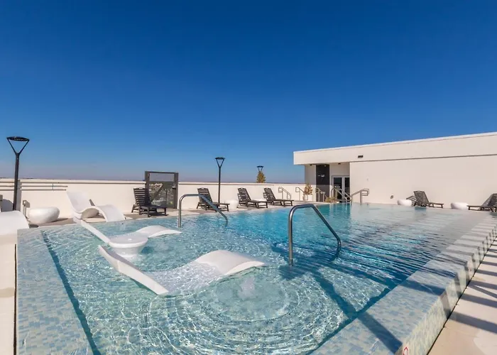 Holiday home Luxury 4 Bedroom Gulf View With Modern Appliances! Right Next To The Hangout!