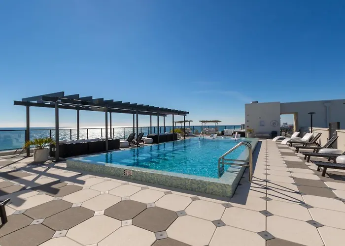 Holiday home Luxury 4 Bedroom Gulf View With Modern Appliances! Right Next To The Hangout!